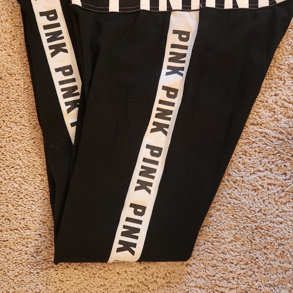 Victoria's Secret Pink Black& White Leggings Size Small - Picture 6 of 8